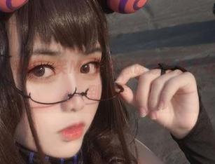 福利不断，芊川一笑MNK花嫁诱惑无处不在，图片看到心痒