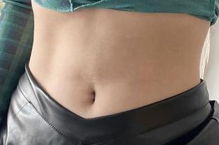 微密圈 – 高跟鞋与葱油饼er：这一合集，多少让人忍不住想要一探究竟？