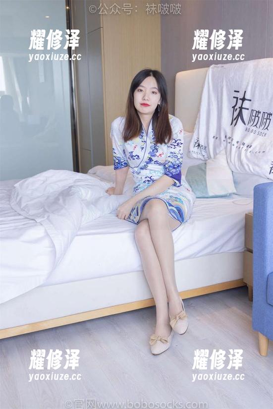 袜啵啵 - 稚予自拍合集：究竟哪个瞬间让我停留如此之久？