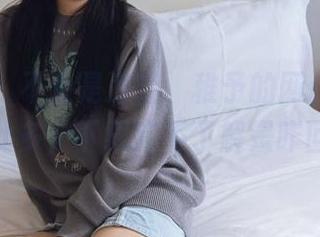 袜啵啵 – 不止是凉鞋，稚予的网盘里隐藏的如此多，下载完不了解是咋回事？