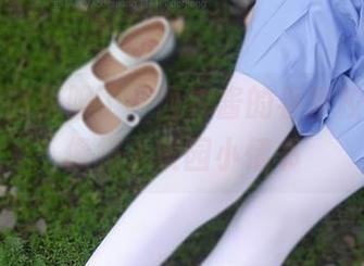 这波美图我服了，西尔酱的春季校服cos像极了校园小情书