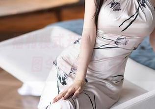 语画界 – 福利模式开启，李丽莎的居家原图令我好奇不已
