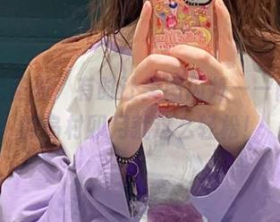 偶尔无圣光，有时让美图闪烁——闪月半的岛村卯月就这么轻松！