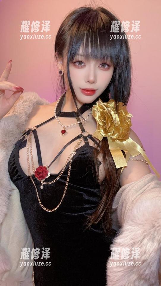 阿九从不咕咕(九言)的女仆造型，图片里那种微妙的气氛，想必是让多少人意乱情迷。