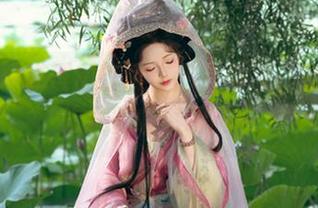 雯妹不讲道理的透明作品集来啦，别错过这次更新哦，嘿嘿～
