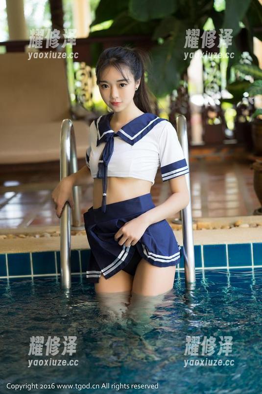 青豆客 - 新鲜出炉，沈梦瑶_Gcat的圣诞美图，灵光一闪的少女心呢。