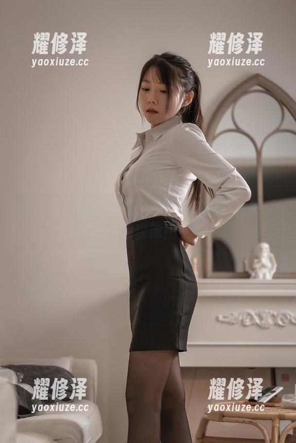 这一份学姐的气息，香草喵露露下载吧，别犹豫！