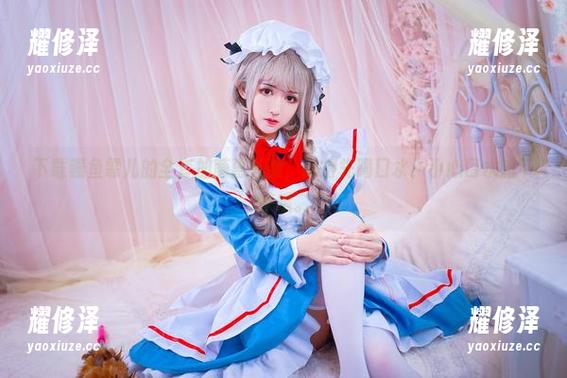 下载鳗鱼霏儿的全套加藤惠礼服，记得先喝口水，小心口水流下来哦。