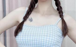 这套图有猫，有鹿，还有我，鹿八岁baby与豹纹猫猫的杂乱写真。